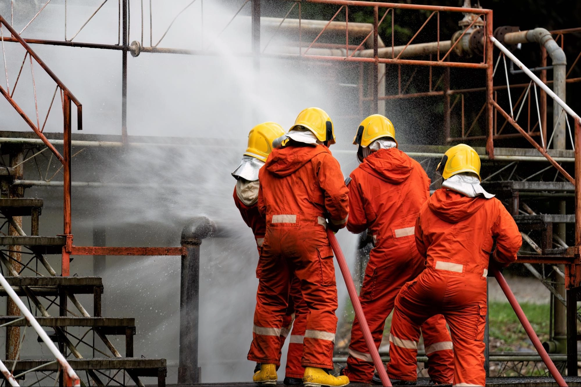 How Proper Safety Gear Boosts Productivity in the Oil & Gas Industry